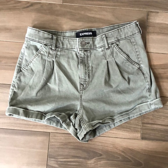 Express Pants - Express pleated high rise mom shorts